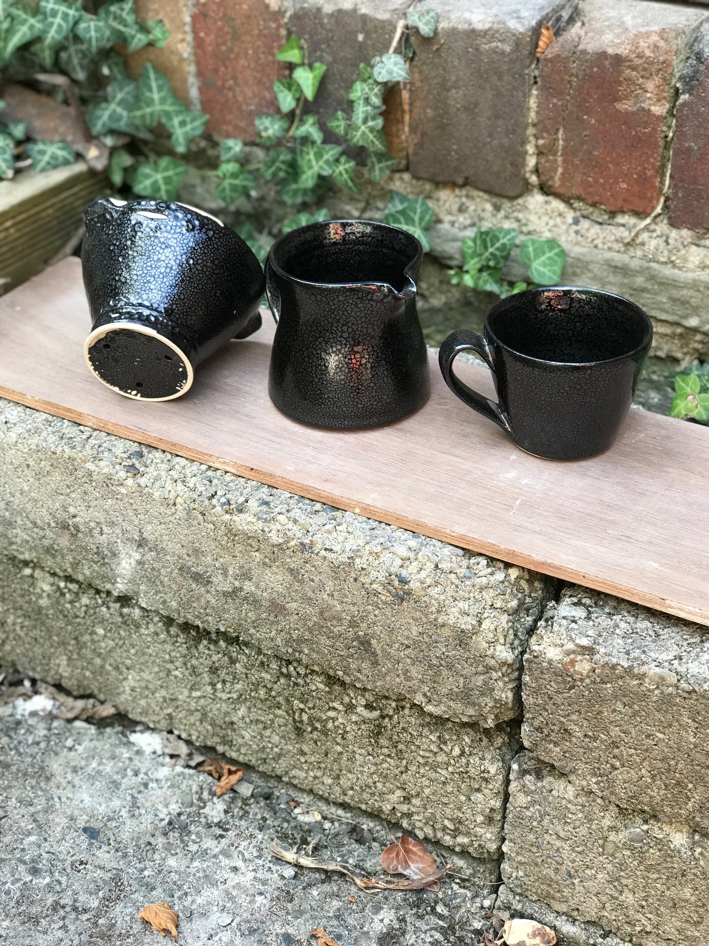 SALE Oil-spot coffee set